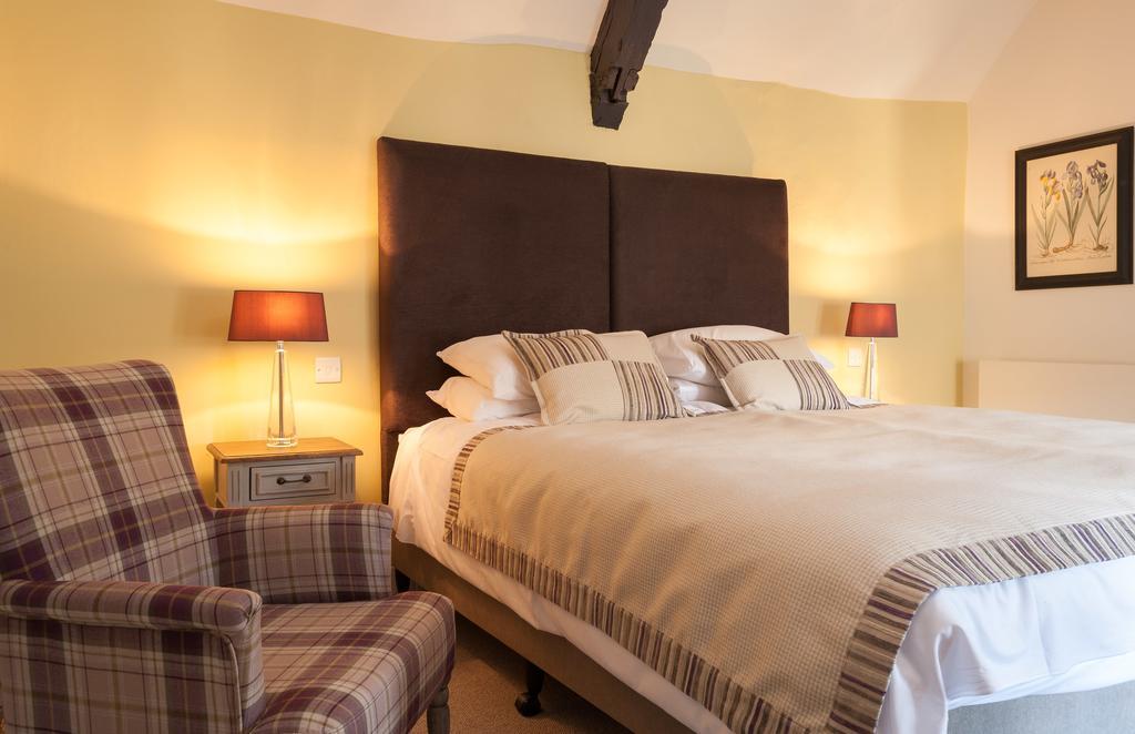 The Crown Hotel Shipton under Wychwood Cameră foto
