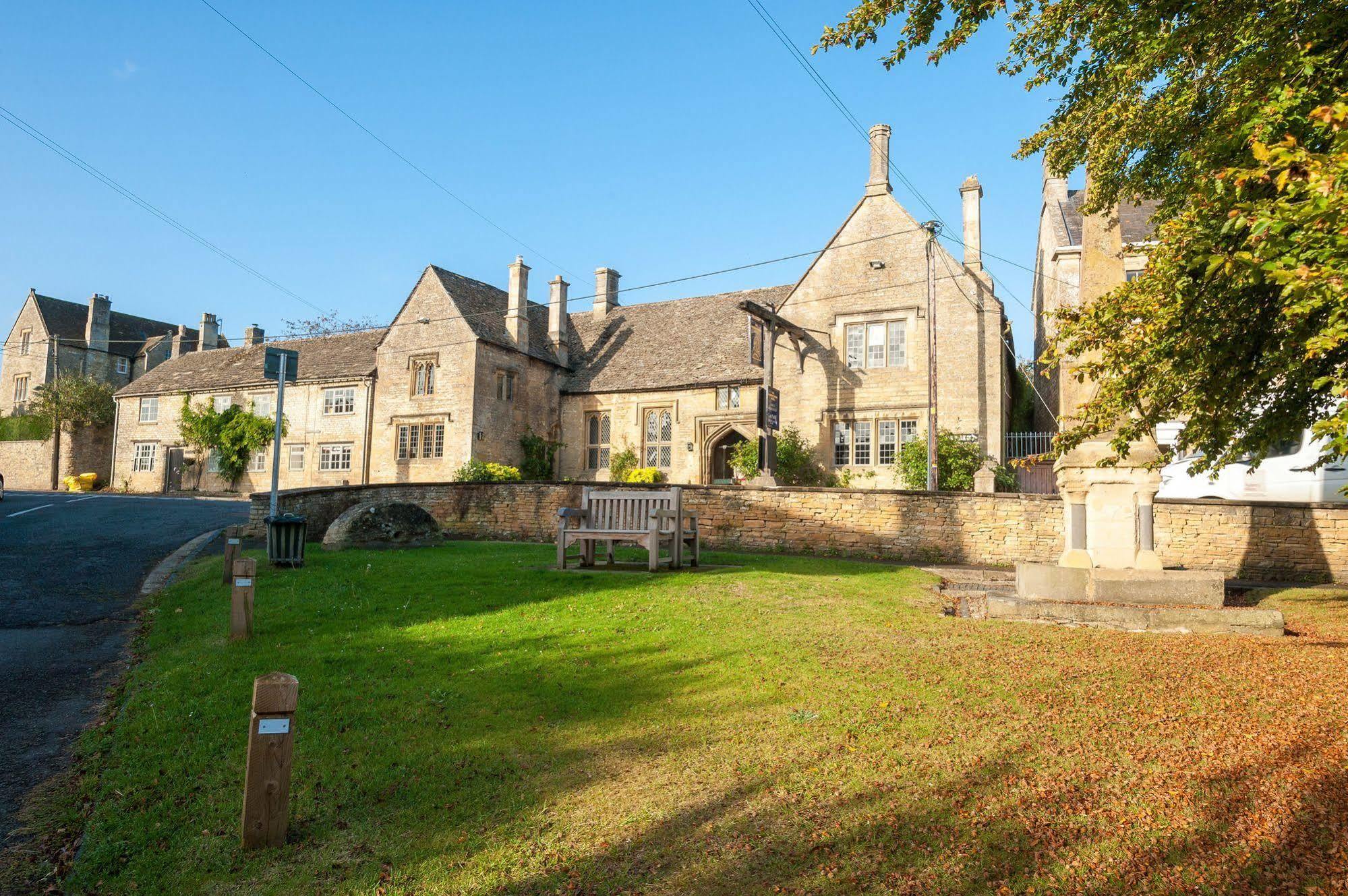 The Crown Hotel Shipton under Wychwood Exterior foto
